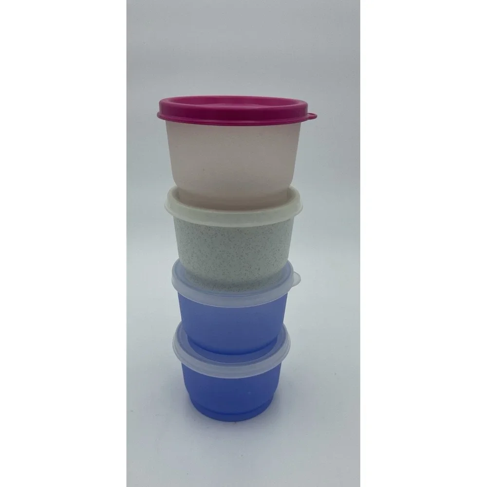 Tupperware 4-oz. Snack Cups w/Seals Set of‎ 4 Mixed Colors